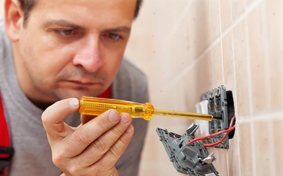 monteur électricien Ercuis